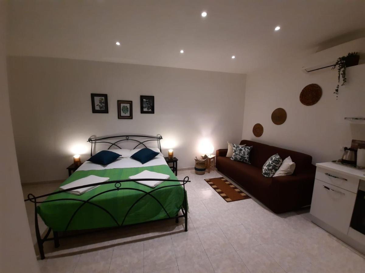 Stella Apartment Genoa Bagian luar foto